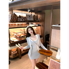 批发实拍实价 高级感纯欲套装女吊带连衣裙防晒<b class='q'>长袖</b>针织开衫两件套