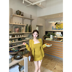 批发实拍实价  韩系排扣针织开衫字母刺绣系带抹胸简约裙裤套装女