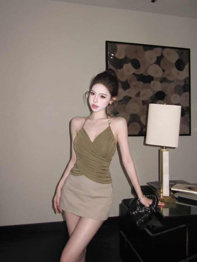 실사 정가 작은 대중 핫걸 섹시함 좋은 플래시 불규칙 주름 십자가 행침 목 슬립 맨위