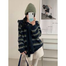 批发松弛慵懒风条纹披肩毛衣女秋冬新款宽松显瘦长袖<b class='q'>打底衫</b>针织上衣潮