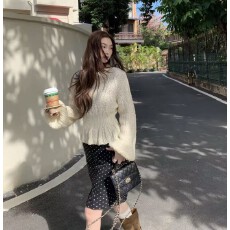 批发有货实拍 韩国东大门同款设计感<b class='q'>镂空</b>粗针灯笼袖毛衣