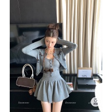 批发LINONEONE  一点妮味 可爱小狗针织衫开衫吊带<b class='q'>蓬蓬</b>半身<b class='q'>裙套装</b>