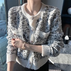 批发2026春季新品 韩版小香风混色<b class='q'>毛衣</b>开衫外套加厚短款