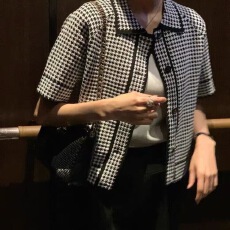 批发<b class='q'>韩版</b>新款时尚复古翻领开衫短袖小香风外套女针织衫毛衣