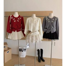 批发重工钉珠蝴蝶结毛衣韩系慵懒风女秋冬高级感针织开衫外套圣诞上衣