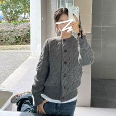 批发实价#绵<b class='q'>羊绒</b>#灰色麻花毛衣外套女秋冬季2025新款慵懒风针织<b class='q'>开衫</b>