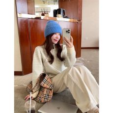 批发韩系撞色条纹拉链针织毛衣<b class='q'>开衫</b>女<b class='q'>秋季</b>2025新款设计感立领休闲上衣