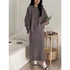 批发时尚休闲针织裙女秋<b class='q'>冬</b>季新款宽松百搭连帽毛衣半身裙两件套