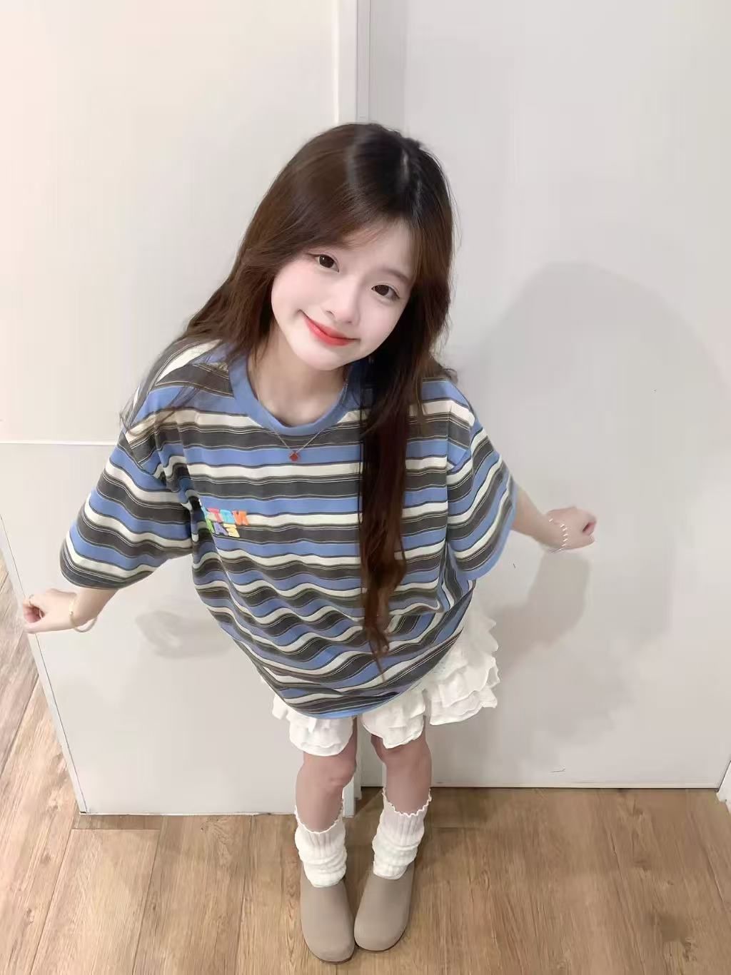 순면 원본 원단 정가 다채로운 배색 스트라이프 반팔 티셔츠 여성 알파벳 자수 커플 맨위