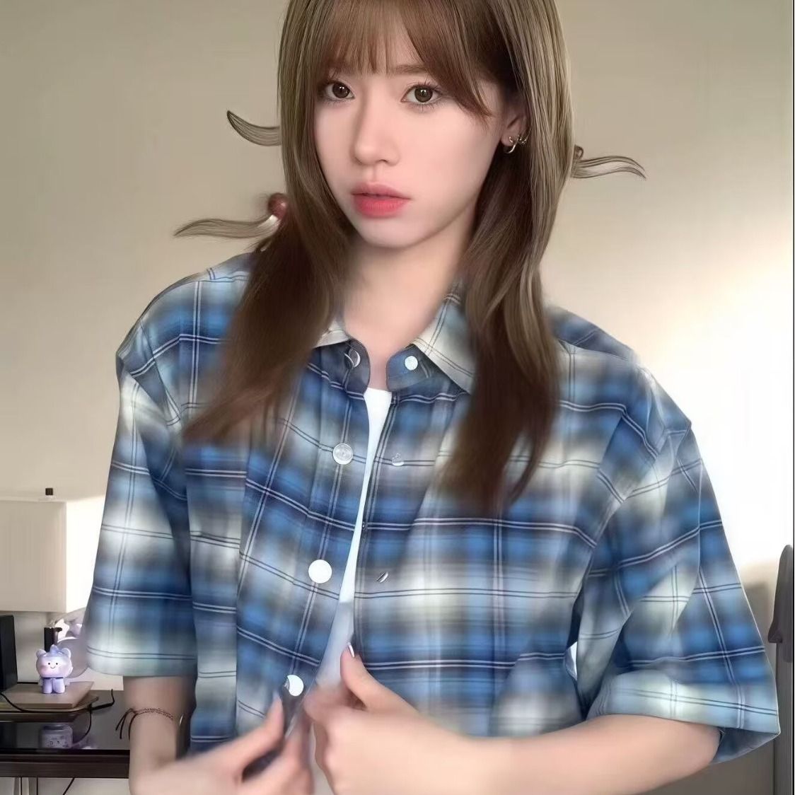 ins 조수 브랜드 격자 무늬 셔츠 남녀 새로운 봄 가을 자외선 차단 레트로 루즈핏 체크무늬 반팔 셔츠 커플룩