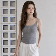 批发甜辣chic少女感蕾丝拼接吊带背心纯欲辣妹百搭U领打底上衣<b class='q'>秋</b>