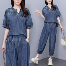 批发实拍 新款套<b class='q'>装</b>女 胖MM宽松刺绣洗水棉牛仔短袖两件套大码女<b class='q'>装</b>