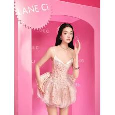 批发少女感碎花吊带鱼骨修身蝴蝶结A字裙