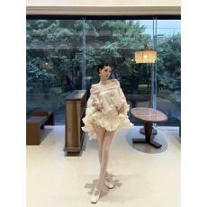 批发仙女度假裙不规则一字肩上衣蓬蓬裙套装