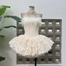 批发蓬蓬定制花朵网纱芭蕾裙鱼骨束身系带抹胸<b class='q'>连衣裙</b>配同色短裤女