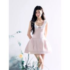 批发粉色缎面光泽感U领背心连衣裙女春千金感收腰无袖蓬蓬短裙