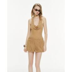 批发沙丘棕：荡领褶皱里的美式复古感