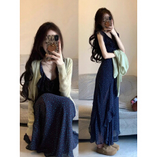 批发2026春季新款韩系穿搭慵懒风针织开衫无袖碎花<b class='q'>连衣裙</b>初夏绝美套装