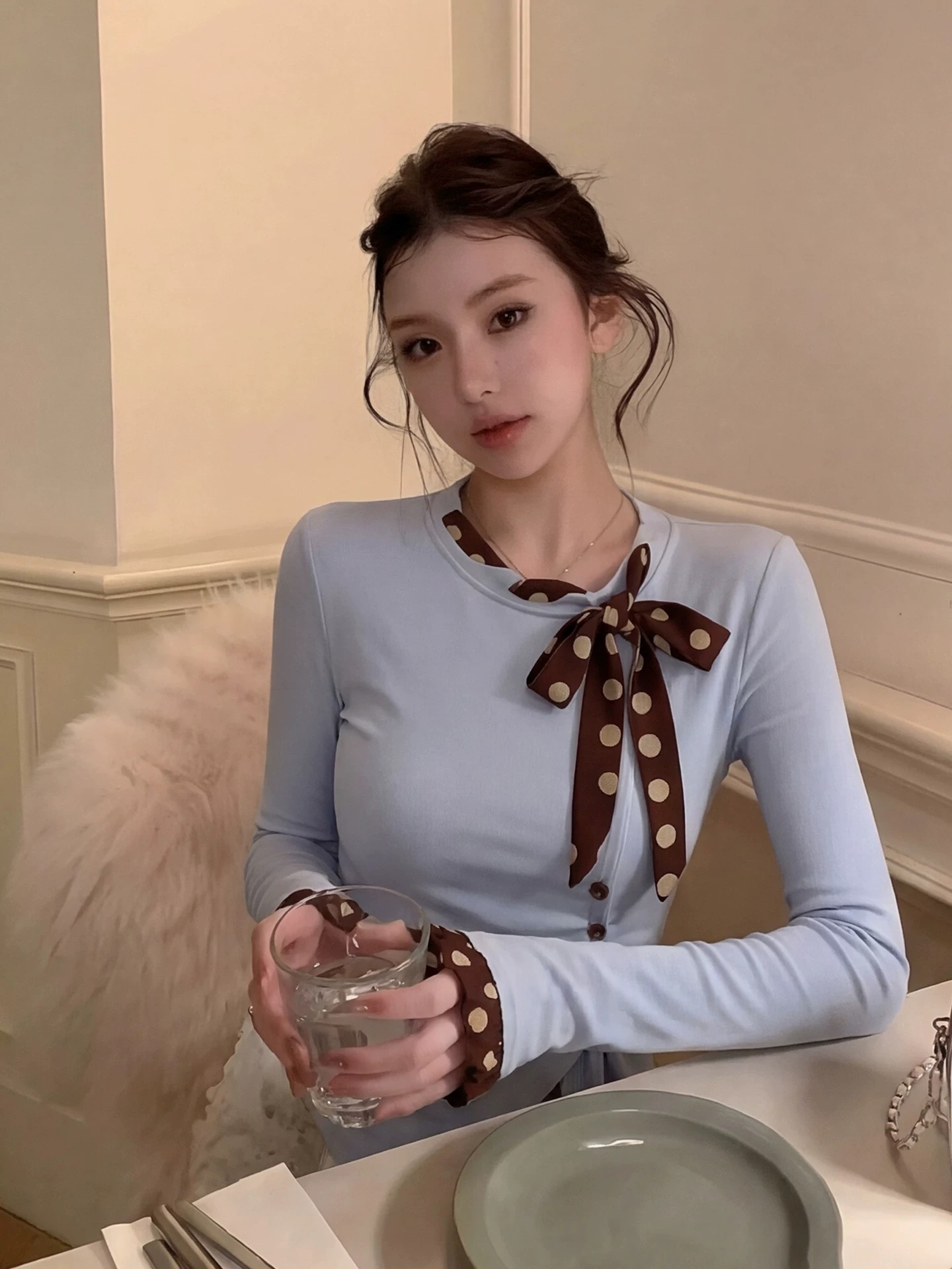 디자인 센스 2026 슈퍼 화재 연령 감소 맨위 여성 이른 봄 작은 키 한 부서 고유 한 아름다운 자이언트 잘 생긴 긴팔 티셔츠