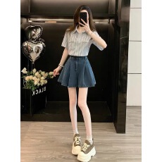 批发2026夏季新款条纹衬衫<b class='q'>牛仔</b>短裙女复古港风气质常规两件套时尚套装