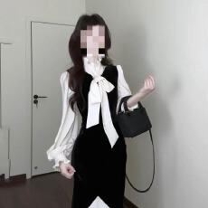 批发赫本风优雅气质通勤<b class='q'>丝绒</b>拼接连衣裙+法式系带衬衫2026秋冬两件套