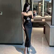 批发实拍~吊带挂脖时尚黑色礼服紧身包臀性感辣妹长裙<b class='q'>连衣裙</b>女