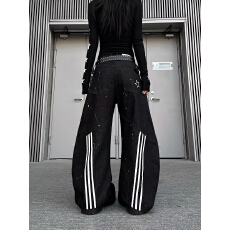 批发复古美式轻亚字母印花黑色宽松工<b class='q'>装</b>牛仔裤直筒阔腿拖地牛仔长裤子