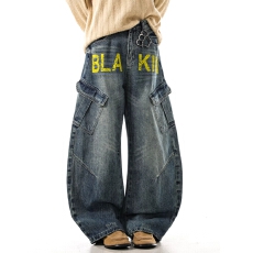 批发美式潮流时尚做旧水洗工<b class='q'>装</b>牛仔裤宽松阔腿字母印花baggy弯刀裤子