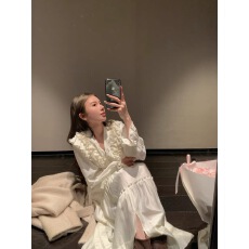 批发施薇靓01/10 花洛莉爱神 木耳边系带松紧<b class='q'>收腰</b>气质长款<b class='q'>连衣裙</b>