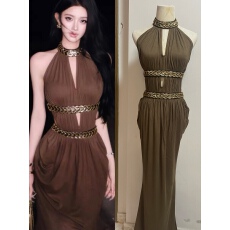 批发1.25 00:00 新品95折+年货节折扣JAYKY YANG 军绿挂脖连衣裙