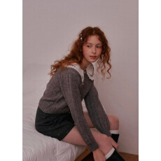 批发超好看漂亮温柔甜美翻领<b class='q'>短款</b><b class='q'>针织</b><b class='q'>开衫</b>毛衣女秋冬2025新款