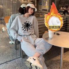 批发新款港风休闲运动卫衣套装女时尚百搭气质减龄大码宽松两件套