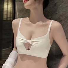 批发现货2025夏季新款镂空小心机聚拢内衣美背小胸显大性感<b class='q'>文胸</b>