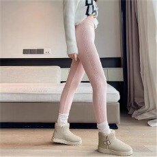 批发新款条纹撞色针织<b class='q'>打底裤</b>女秋冬新款高腰显瘦紧身弹力外穿小脚裤