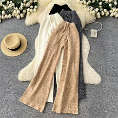 批发松弛感慵懒风软糯针织<b class='q'>阔腿裤女</b>2025冬季松紧腰显瘦宽松豹纹拖地裤