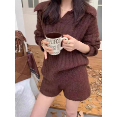 批发<b class='q'>秋</b>冬新款韩版复古简约风翻领针织衫短裤两件套宽松慵懒风休闲套装