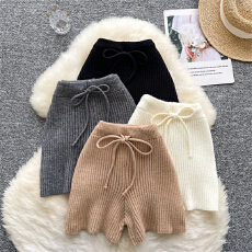 实拍软糯针织短裤女秋冬韩版时尚松紧腰系带紧身包臀竖纹休闲短裤