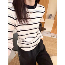批发韩版条纹撞色圆领针织<b class='q'>T</b>恤女2025冬季时尚新款宽松长袖内搭毛衣女
