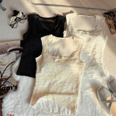 批发实拍特价不减早春双面绒自发热背心自带胸垫保暖背心无袖上衣女