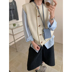批发<b class='q'>女士</b>文艺纯色开衫毛线马甲春季宽松叠<b class='q'>背心</b>穿圆领牛角木扣针织马夹