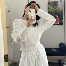 批发韩系小众别致设计感后绑带圆领<b class='q'>针织衫</b>女新款时尚修身长袖气质上衣