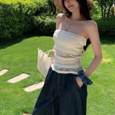 批发夏季新款带胸垫蕾丝镂空吊带<b class='q'>背心女</b>纯欲辣妹外穿一字肩抹胸上衣