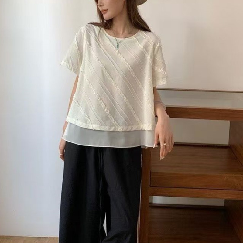 실사 새로운 한 부서 달콤함 부드러운 바람 패션 디자인 센스 반팔 셔츠 밑단 물결무늬 플리츠 패치워크 맨위