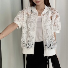 批发夏季韩版蕾丝镂空花朵贴花<b class='q'>棒球</b>服时尚短袖拉链百搭防晒短<b class='q'>外套</b>女