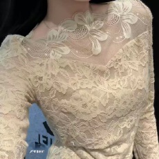 批发长袖修身打底上衣加绒秋冬高领蕾丝显瘦立领<b class='q'>镂空</b>冬季性感小<b class='q'>衫</b>