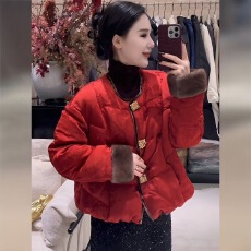 批发轻奢新中式国风红色棉服外套女2025新款爆款冬季高级感唐装棉袄