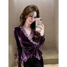 批发冬季巨好看轻熟小众设计感内搭独特漂亮气质收腰花边紫色丝绒衬衫