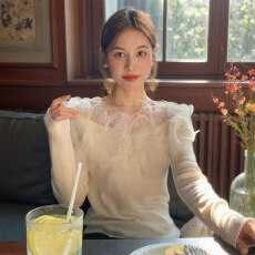 批发法式复古手工刺绣繁花网纱针织衫女春秋季高级感<b class='q'>修身</b>显瘦别致上衣