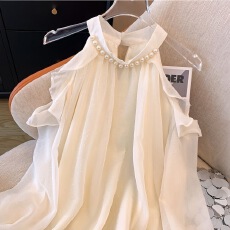 批发法式珍珠挂脖露肩<b class='q'>雪纺</b>衫女秋季喇叭<b class='q'>长袖</b>宽松洋气减龄上衣甜美小衫