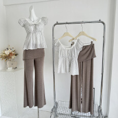 批发韩系条纹<b class='q'>短袖</b>衬衫女夏季2026新款设计感巨好看纯+高腰屁帘微喇<b class='q'>裤</b>